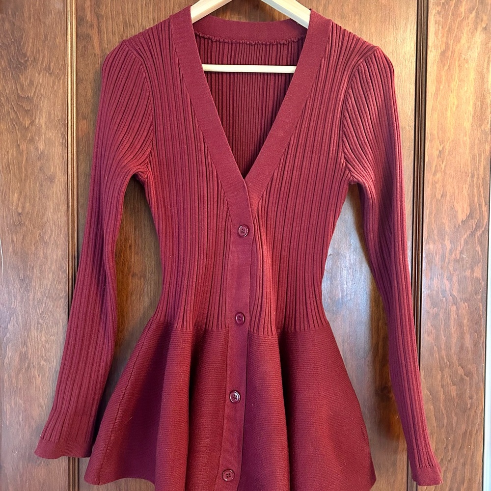 Ribbed Button-Front Peplum Cardigan Sweater - Burgundy